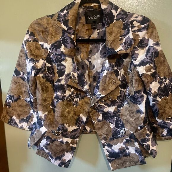 COPY - St. John Couture - Floral print jacket - size 2 - Picture 4 of 8